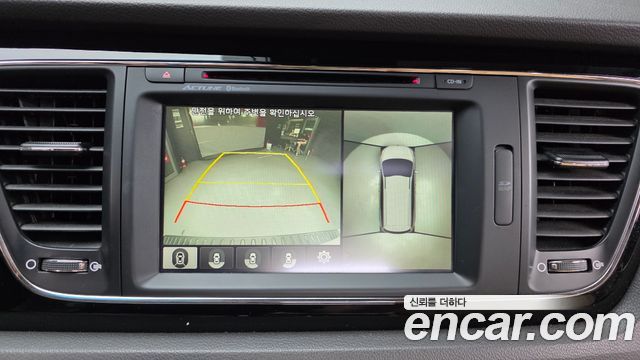 Kia Canival 2016 — photo 15