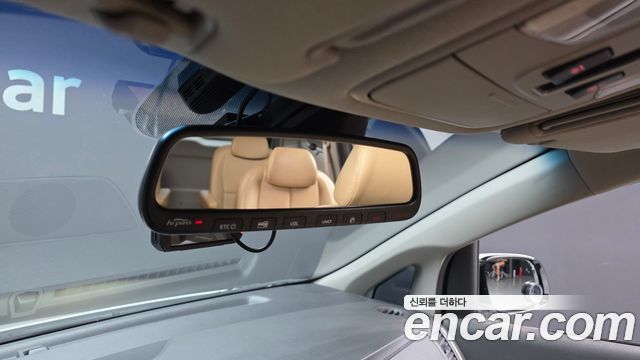 Kia Canival 2016 — photo 19