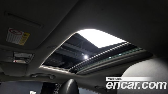 Hyundai AVANTE 2014 — photo 22