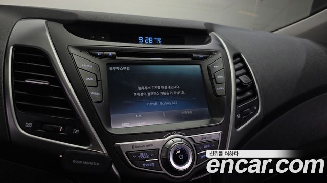 Hyundai AVANTE 2014 — photo 23