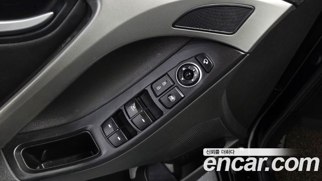 Hyundai AVANTE 2014 — photo 29