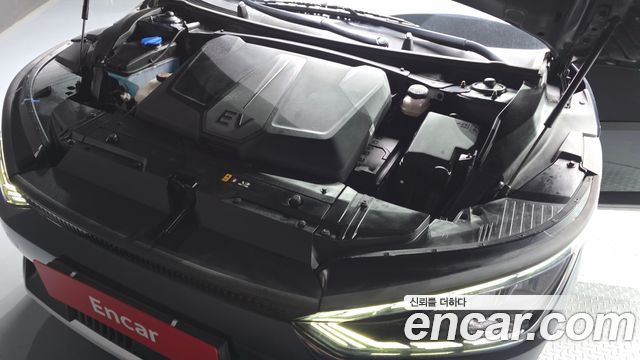 Kia EV6 2022 — photo 6