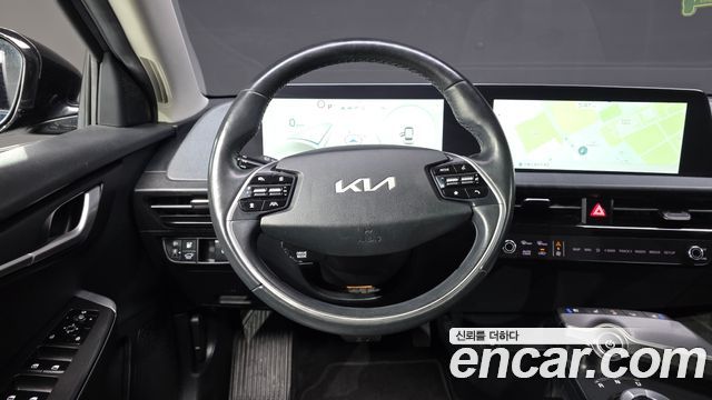 Kia EV6 2022 — photo 14