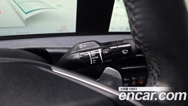 Kia EV6 2022 — photo 19