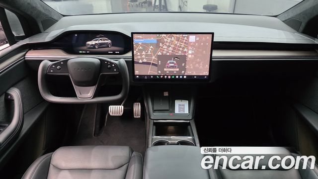 Tesla Model X 2024 — photo 10