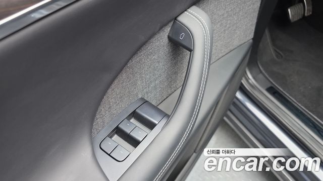 Tesla Model X 2024 — photo 19
