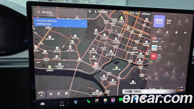 Tesla Model X 2024 — photo 23