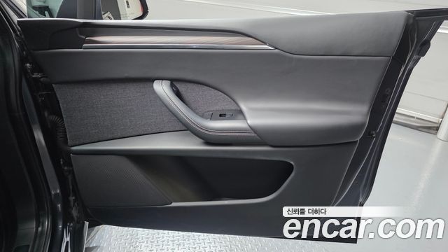 Tesla Model X 2024 — photo 15