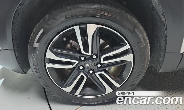 Chevrolet Korea Trailblazer 2022 — photo 5