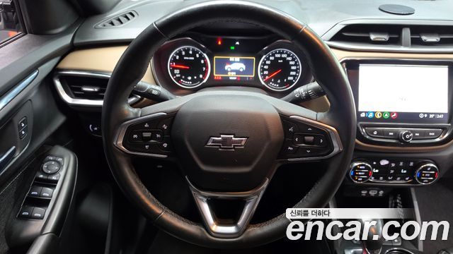 Chevrolet Korea Trailblazer 2022 — photo 18