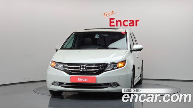 Honda Odyssey 2016 — photo 3
