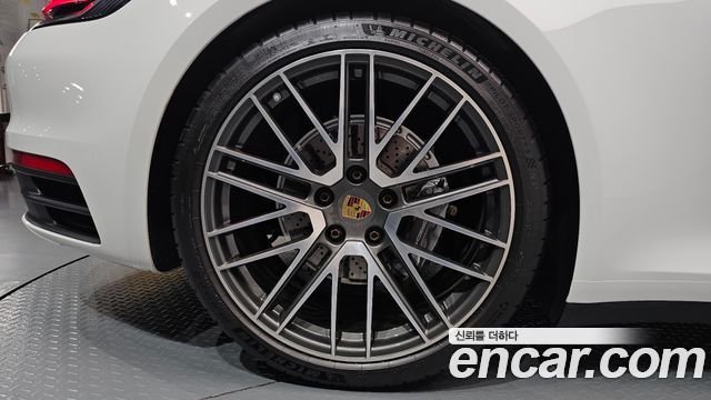 Porsche 911 2024 — photo 5