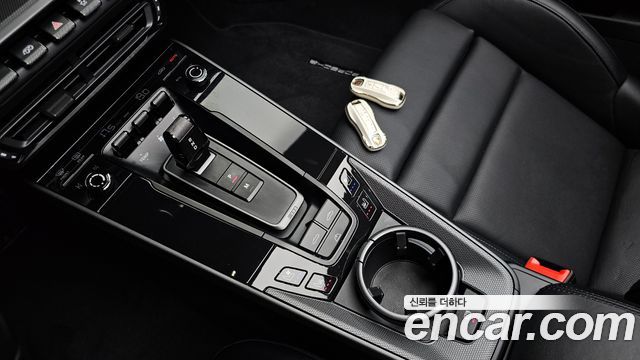 Porsche 911 2024 — photo 12