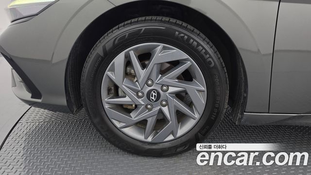 Hyundai AVANTE 2024 — photo 5