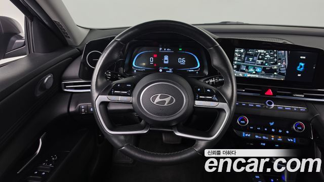 Hyundai AVANTE 2024 — photo 13
