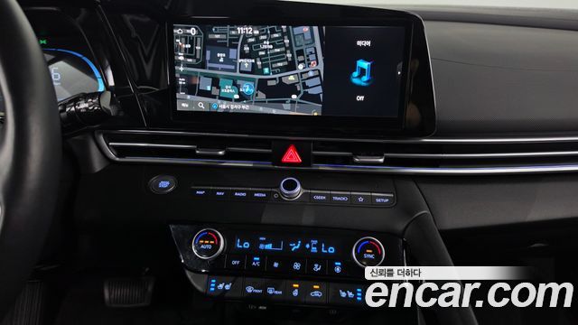 Hyundai AVANTE 2024 — photo 14