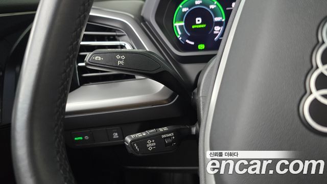 Audi Q4 e-tron 2023 — photo 28