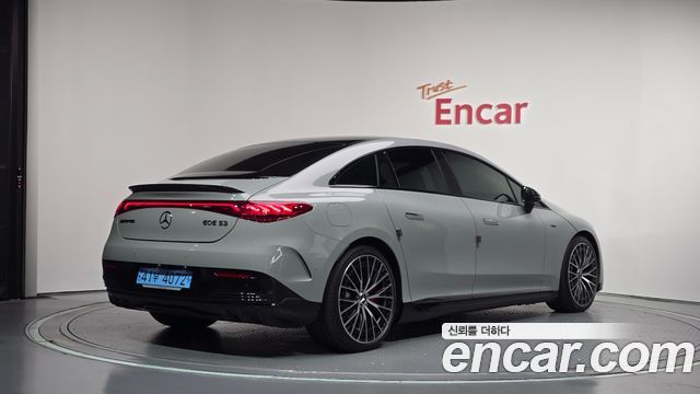 Mercedes-Benz EQE 2023 — photo 2