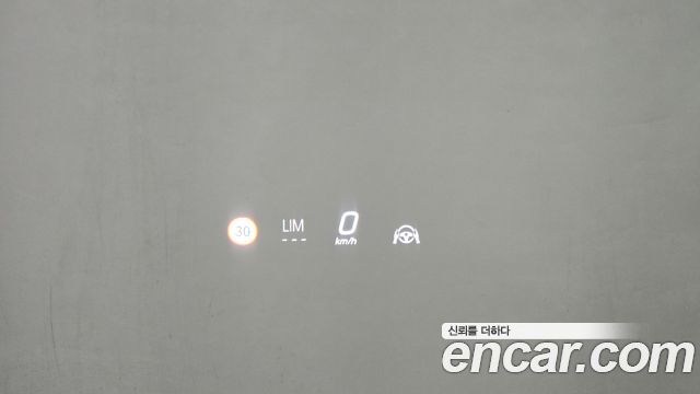 Mercedes-Benz EQE 2023 — photo 22