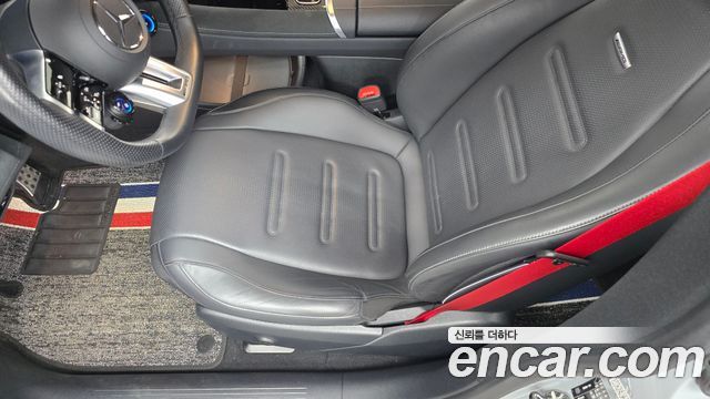 Mercedes-Benz EQE 2023 — photo 25