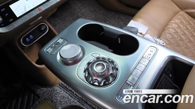 Genesis GV60 2022 — photo 12