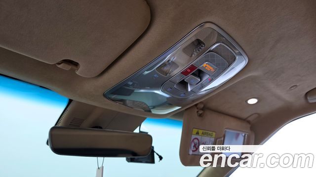 Genesis GV60 2022 — photo 23