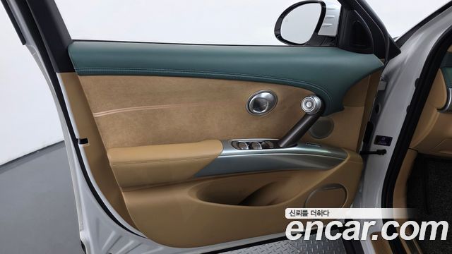 Genesis GV60 2022 — photo 14
