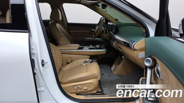 Genesis GV60 2022 — photo 16