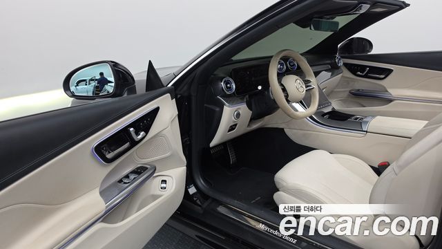 Mercedes-Benz CLE-Class 2024 — photo 13