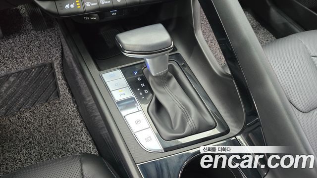 Hyundai AVANTE 2026 — photo 9