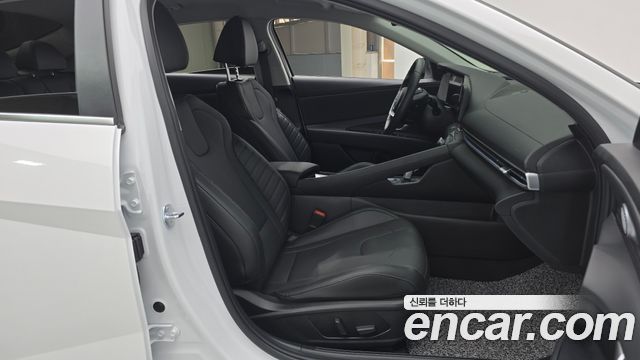 Hyundai AVANTE 2026 — photo 10