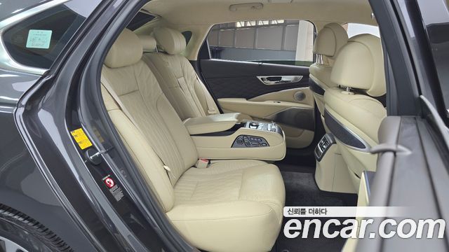 Kia K9 2023 — photo 12