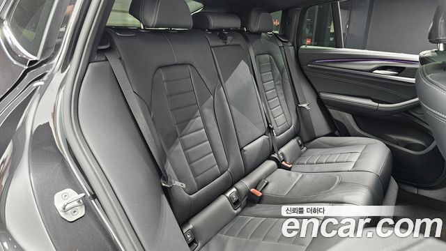 BMW X4 2025 — photo 17