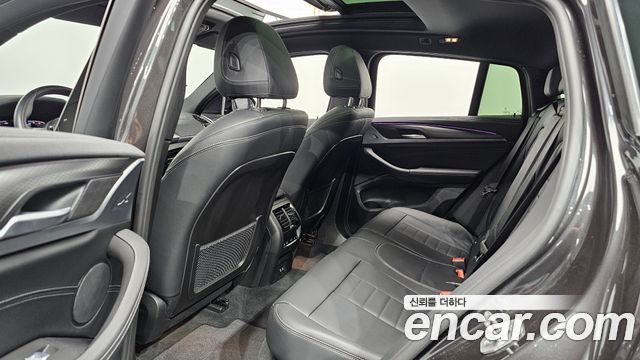 BMW X4 2025 — photo 18
