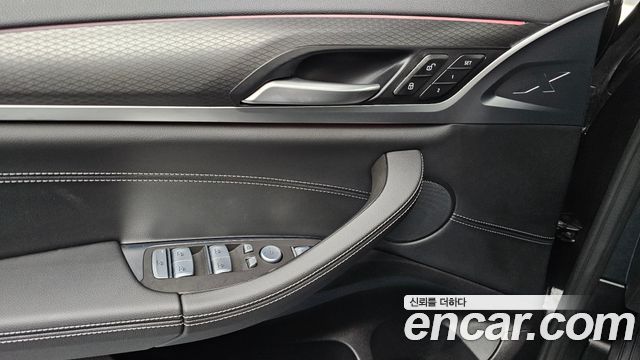 BMW X4 2025 — photo 26