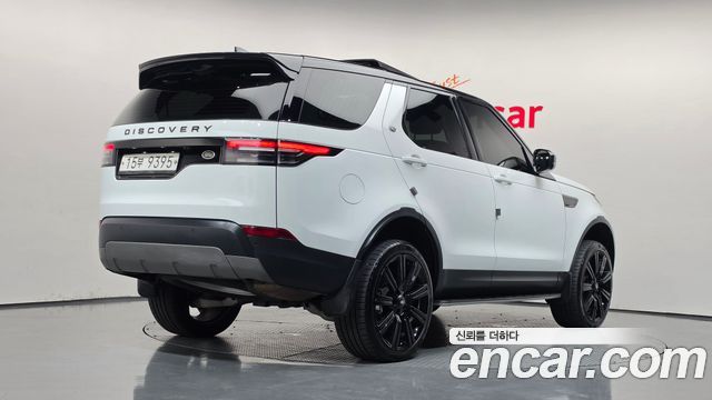 Land Rover Discovery 2018 — photo 2