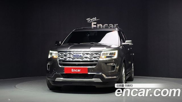 Ford Explorer 2019 — photo 3