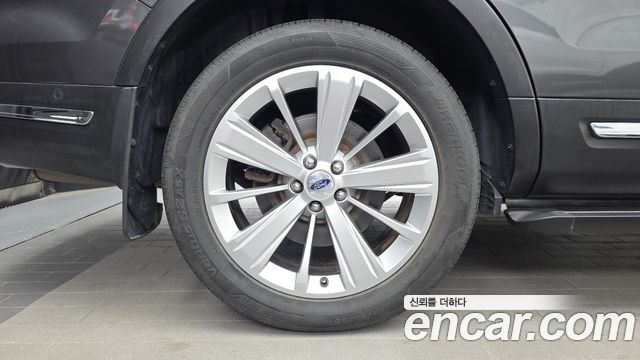 Ford Explorer 2019 — photo 5