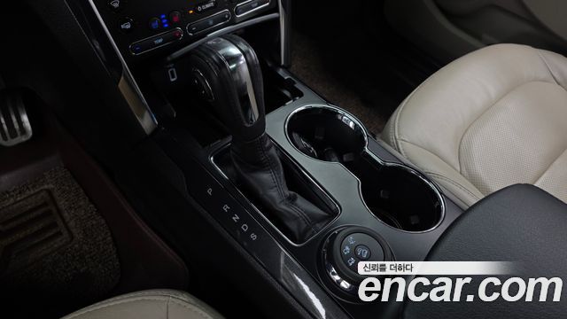 Ford Explorer 2019 — photo 12
