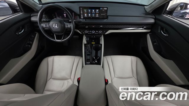 Honda Accord 2023 — photo 10