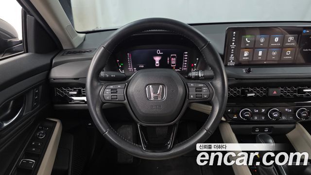 Honda Accord 2023 — photo 19
