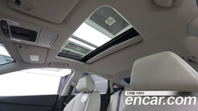 Honda Accord 2023 — photo 25