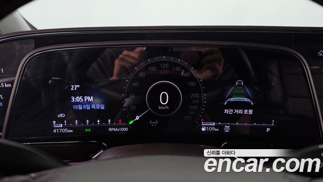 Cadillac Escalade 2022 — photo 11