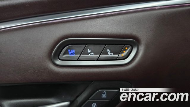 Cadillac Escalade 2022 — photo 27