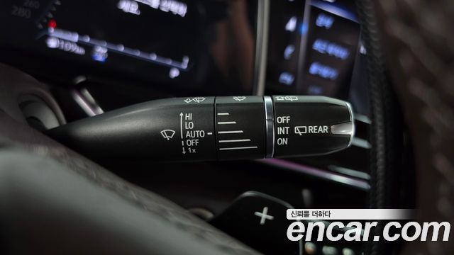 Cadillac Escalade 2022 — photo 29