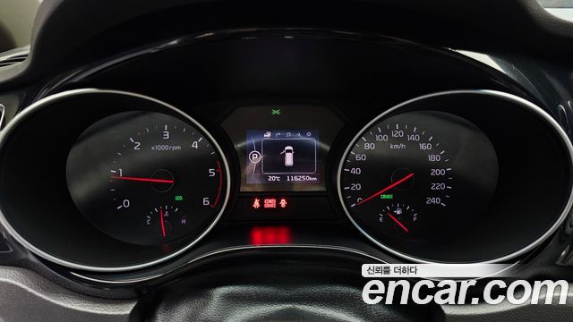 Kia Canival 2015 — photo 8