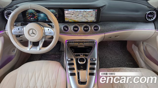 Mercedes-Benz AMG GT 2019 — photo 10
