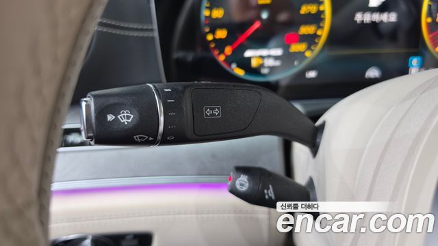 Mercedes-Benz AMG GT 2019 — photo 29