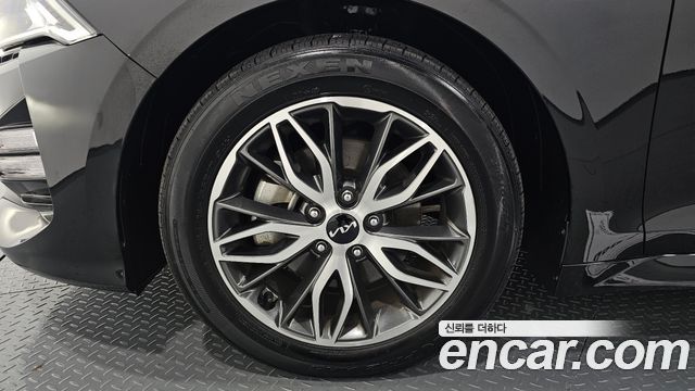 Kia K5 2023 — photo 5