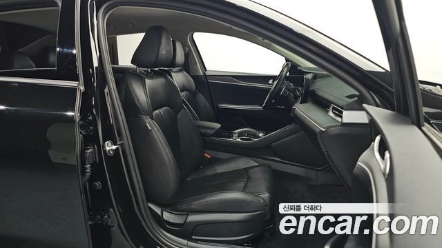 Kia K5 2023 — photo 13